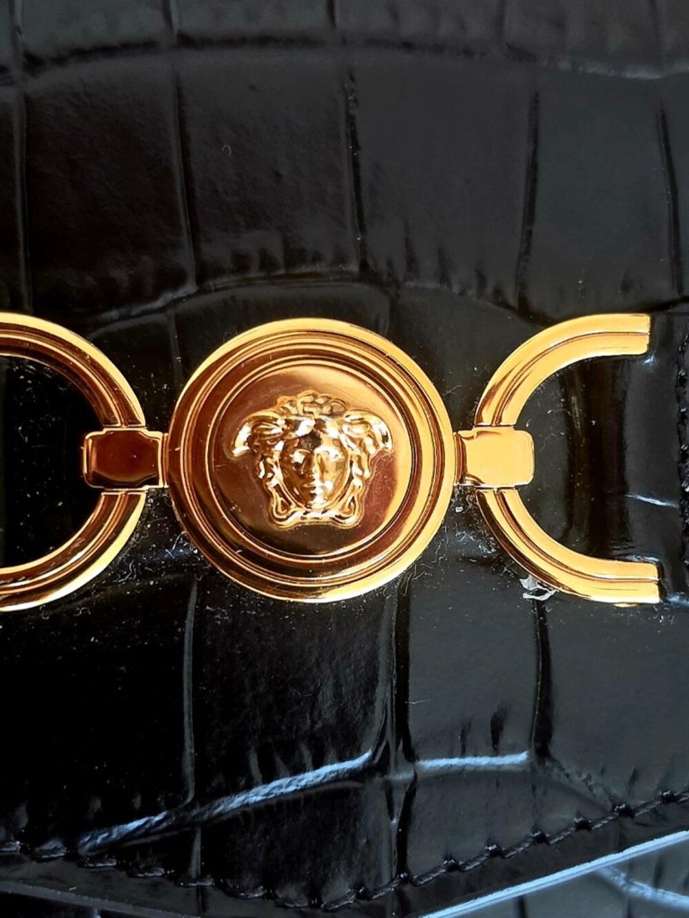 Versace Medusa Wallet, Authentic Exotic-Style, Gold - Picture 3 of 13